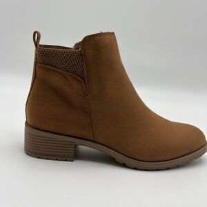 Style & Co-Mmg Style Co Womens Graciee Lug Booties Bran 10M Size 10 M Rust Brown